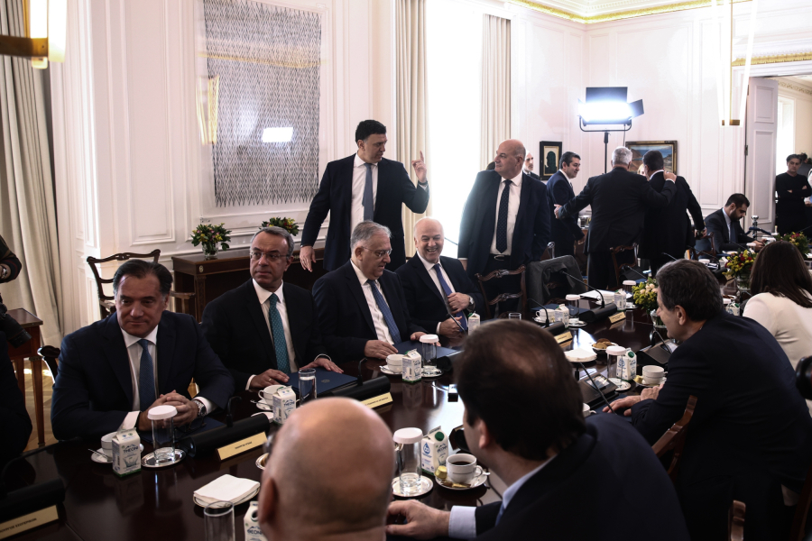 «Αντίδοτο» στα Τέμπη ο .. ανασχηματισμός - Ποιοι φεύγουν, ποιοι έρχονται, αλλαγές και στο Μαξίμου