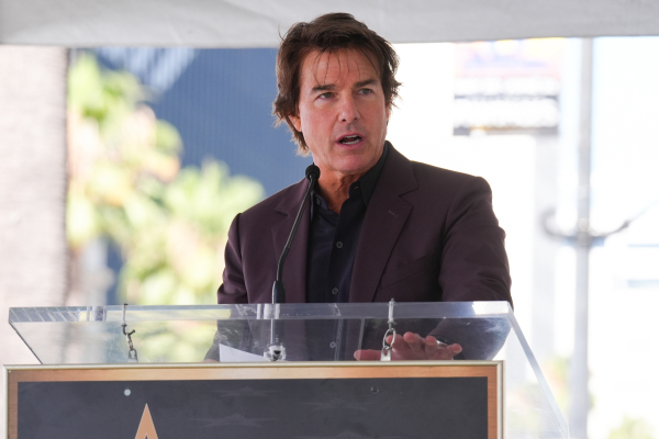 Η Αν Χάθαγουεϊ στο «Days of Thunder 2» με τον Τομ Κρουζ - Πότε η πρεμιέρα του πολυαναμενόμενου sequel