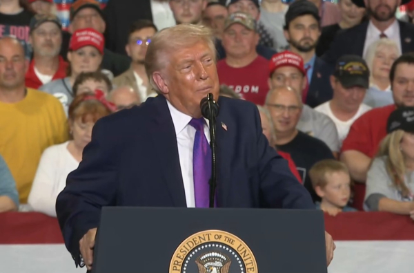 Ιράν: «Ο Τραμπ είναι ο Σατανάς» - Απίστευτες δηλώσεις συμβούλου του Χαμενεΐ