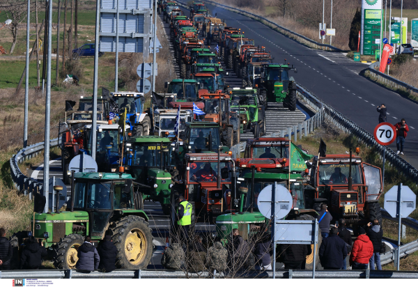 Παράθυρο και για το αγροτικό πετρέλαιο αφήνει τώρα η κυβέρνηση με φόντο την κλιμάκωση στα μπλόκα