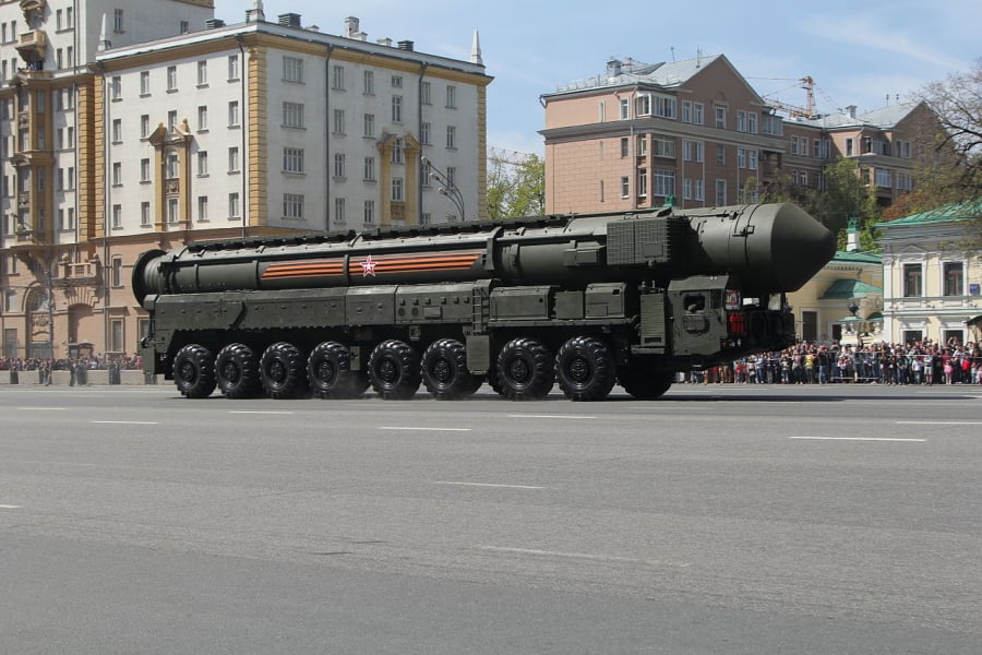 Φιέστα με θερμοπυρηνικούς πυραύλους ετοιμάζει ο Πούτιν για την παρέλαση της Ημέρας της Νίκης (βίντεο)