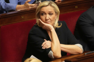 Ανατροπή από το Εφετείο για Λεπέν: Μπορεί να προλάβει τις προεδρικές εκλογές στη Γαλλία