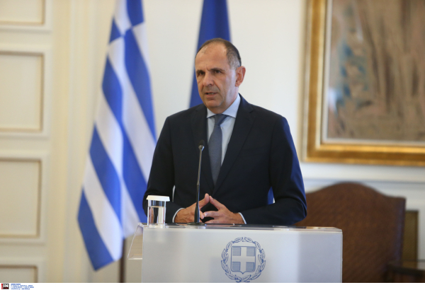 Γεραπετρίτης: Μπορούμε να καθίσουμε στο ίδιο τραπέζι με την Τουρκία