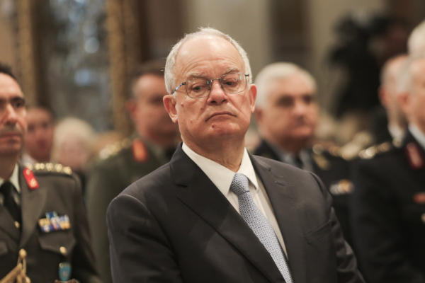 ΣΥΡΙΖΑ για ΠτΔ: Δυστυχώς κάνει ό,τι μπορεί για θυμίζει την κομματική του ταυτότητα