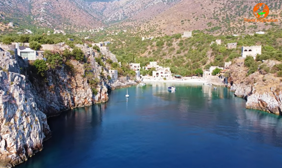 Το εντυπωσιακό χωριό της Μάνης που πρωταγωνίστησε στο διεθνή κινηματογράφο (βίντεο)