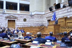 «Γαλάζιοι» βουλευτές υπέρ Προανακριτικής - Ποιον βάζουν στο στόχαστρο