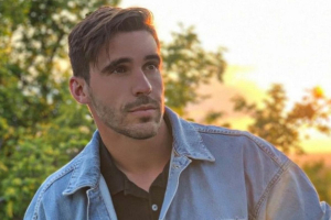 Πέθανε ο Γιώργος Ζαγκλιβέρης