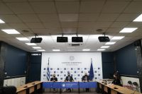 Τις 54.000 φτάνουν τα ενεργά κρούσματα στην Ελλάδα, 4.500 ασθενείς στα νοσοκομεία