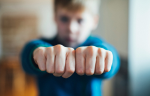 Πάτρα: Άγριος ξυλοδαρμός 16χρονου από συνομήλικό του - Μεταφέρθηκε στο νοσοκομείο με αιμορραγία