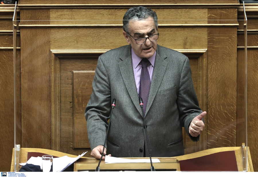 Αθανασίου: «Ουδέποτε αμφισβήτησα τον πατριωτισμό συναδέλφων μου βουλευτών ανεξαρτήτως θρησκεύματος»