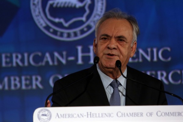 Δραγασάκης για Novartis: Απρόσκοπτη διερεύνηση για να μην ποινικοποιηθεί η πολιτική ζωή