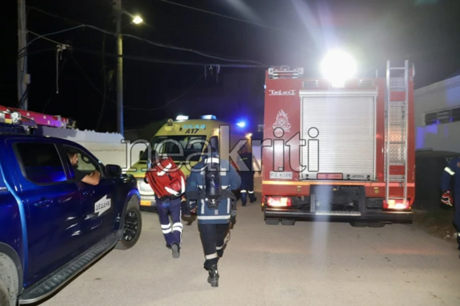 Φωτιά σε γήπεδο στο Ηράκλειο - Διασωληνώθηκαν δύο άτομα (Εικόνες και βίντεο)