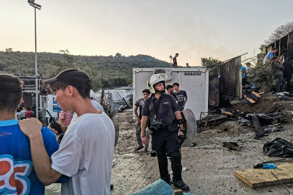 Υπ. Μετανάστευσης: Έξι μέτρα για την προστασία από τον κορονοϊό στα νησιωτικά ΚΥΤ και τις άλλες δομές