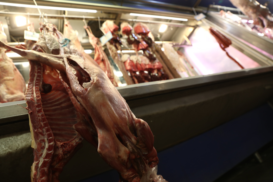 Η κίνηση στη Βαρβάκειο Αγορά ενόψει Πάσχα - Τι επιλέγουν οι καταναλωτές