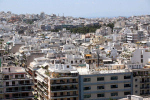Οι μειώσεις ενοικίων ανησυχούν τους ξένους επενδυτές ακινήτων