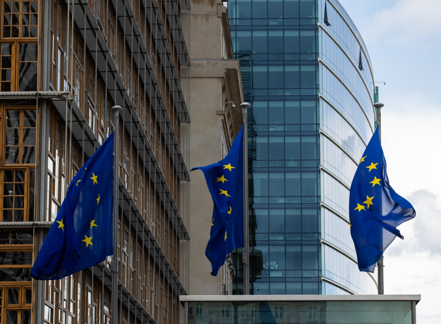 Eurostat: Σε εμπορικό πλεόνασμα, 1 δισεκ. ευρώ επέστρεψε η ΕΕ