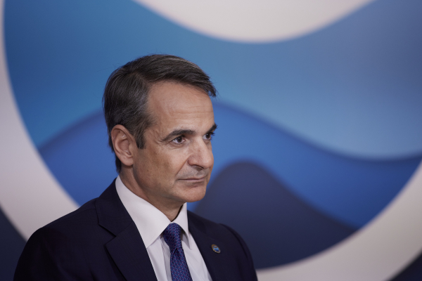 Κυριάκος Μητσοτάκης στο Reuters: «Θα επιστρέψω στη μεσαία τάξη όσα της πήρε ο Τσίπρας» - Τι είπε για την κλιματική κρίση