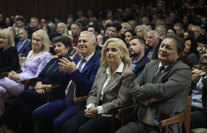 Ο ναύαρχος, ο... πορνομετανάστης και ο Καβάφης!