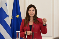 Ζαχαράκη για Εκκλησία Κρήτης: Καμία πρόθεση παρέμβασης, η διάταξη ζητήθηκε από το Οικουμενικό Πατριαρχείο