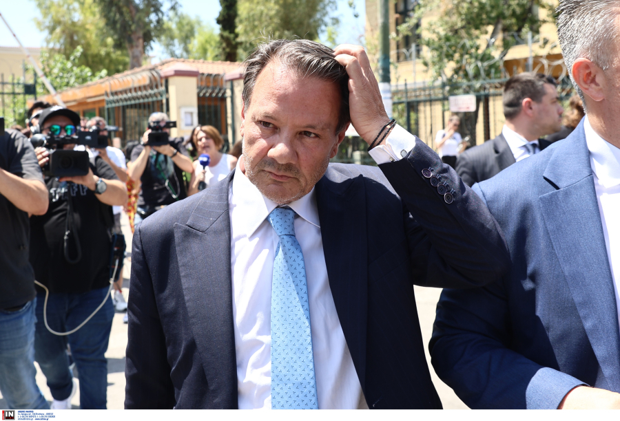 Στην Ευελπίδων σήμερα ο Απόστολος Λύτρας - Μήνυσε τη σύζυγό του