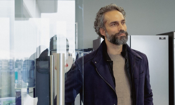 Βαγγέλης Παπαδάκης: Όσα αποκάλυψε ο «κακός» από τον «Άγιο Έρωτα» (Βίντεο)