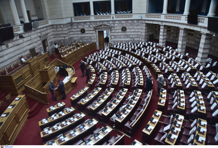 Live η ορκωμοσία της νέας Βουλής