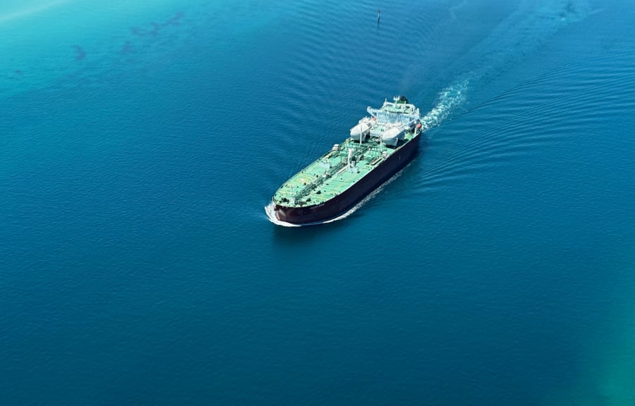 Άνοδος των ναύλων στα δεξαμενόπλοια λόγω αποφυγής των Στενών του Ορμούζ