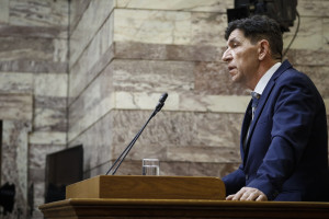 Σκιαδαρέσης: Ήμουν παρών στον ξυλοδαρμό ηθοποιού από τον Φιλιππίδη, αν χρειαστεί θα καταθέσω