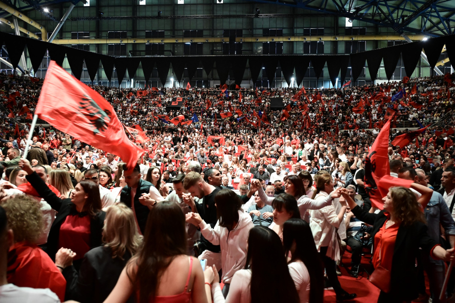 Αυτή είναι η ομιλία Ράμα -Υμνεί Μητσοτάκη, επιτίθεται στην αντιπολίτευση