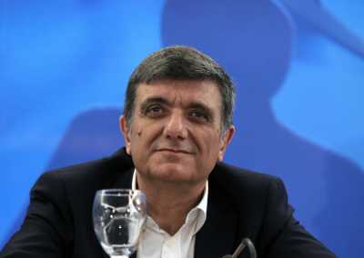 Ειδικό ταμείο υγείας και καμία απόλυση από τις τράπεζες ζητά η ΟΤΟΕ