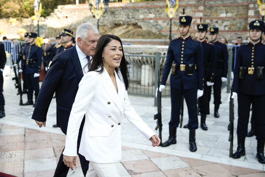 Γιατί η ΝΔ πριμοδοτεί τη Λατινοπούλου;