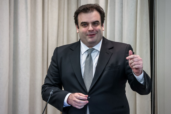 Πιερρακάκης: Προτού τελειώσει το 2023 ο νόμος για τα ιδιωτικά πανεπιστήμια - Πότε έρχεται το ψηφιακό φροντιστήριο