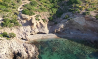 Οι 6 παραλίες δίπλα στην Αθήνα που ίσως δεν έχετε ξανακούσει