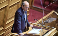 Χατζηδάκης: Ποιες τομές αλλάζει το νομοσχέδιο για τους υπαλλήλους του ΕΦΚΑ