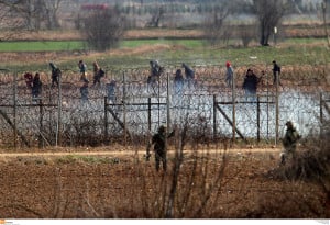 Αυστριακός Τύπος για τον φράχτη στον &#039;Εβρο: Πόλεμος νεύρων Ελλάδας - Τουρκίας