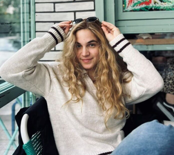 Αποτελέσματα Πανελληνίων: Με 19.360 η επιλοχίας στα Απάτσι «απογειώθηκε» για το πανεπιστήμιο