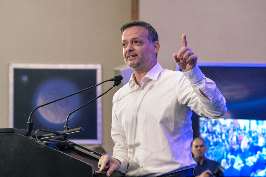 Χάρης Δούκας στο Dnews: H αυτόνομη κάθοδος στις εκλογές και πορεία του ΠΑΣΟΚ δεν σημαίνει και απομόνωση