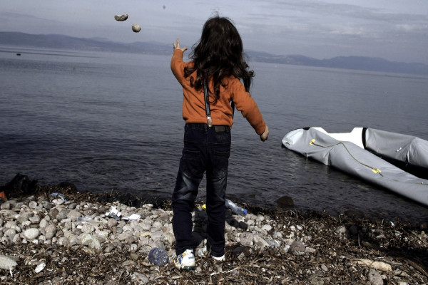Μεταναστευτικό: Έκκληση στην Κομισιόν για βοήθεια - 4.500 ασυνόδευτα παιδιά σκορπισμένα σε όλη την Ελλάδα