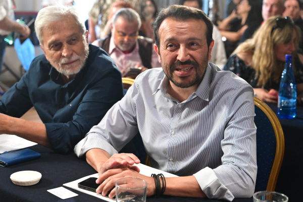 Παππάς: Δεν είναι νοητό να υπαγορεύουν πολιτική στον ΣΥΡΙΖΑ όσοι έχουν επιλέξει άλλο κόμμα