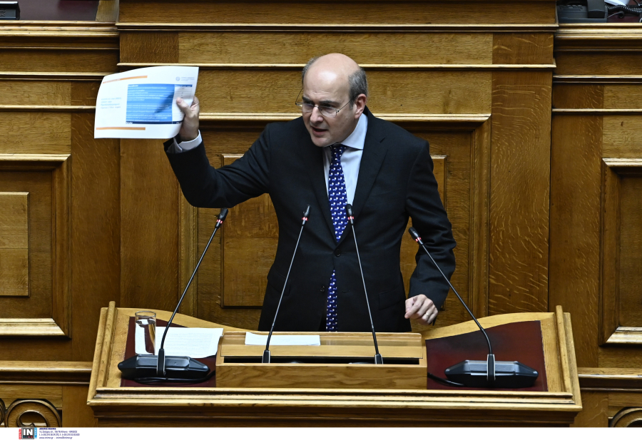 Χατζηδάκης: Με λιγότερους φόρους και πάταξη της φοροδιαφυγής επιστρέφουμε περισσότερα στην κοινωνία