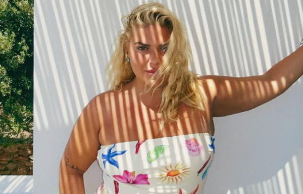 Σύρος: Δανάη Μπάρκα και Νόνη Δούνια χόρεψαν με την ψυχή τους (Βίντεο)