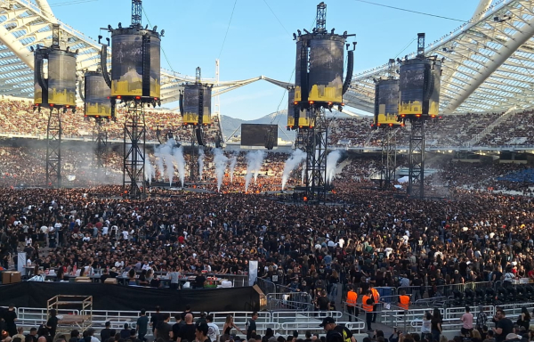 Χαμός για τους Metallica στο ΟΑΚΑ: Χιλιάδες κόσμου γεμίζουν το ΟΑΚΑ (εικόνες)