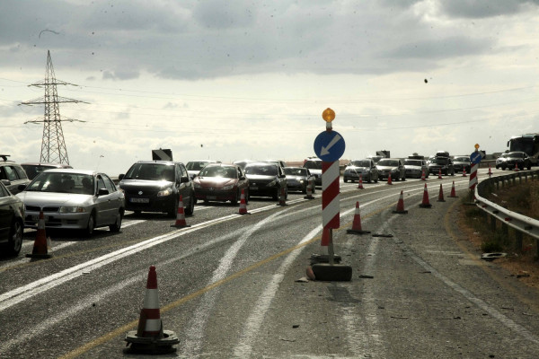 Εργασίες συντήρησης στις επαρχιακές οδούς της Κεντρικής Μακεδονίας