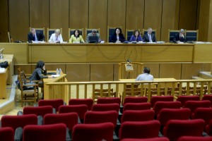 Οι Δικαστές Ελεγκτικού Συνεδρίου καταδικάζουν τις επιθέσεις στη Δικαιοσύνη