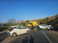 Χανιά: Καραμπόλα τριών ΙΧ με δύο τραυματίες (εικόνες)