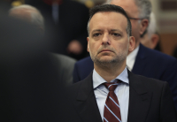 Χάρης Δούκας: «Ο υπουργός Ανάπτυξης φαίνεται να ζει σε διαφορετική πραγματικότητα»