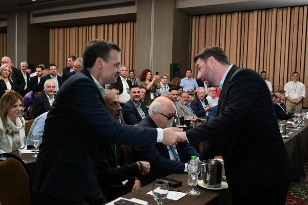 Νίκος και Χάρης στο ίδιο κάδρο