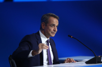 Παροχές 2 δισ. ευρώ στη ΔΕΘ χωρίς πολιτικό αποτέλεσμα