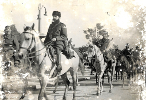 Ογδόντα χρόνια μετά τον τραγικό θάνατο του Άρη Βελουχιώτη: Ακόμα «κάνει πόλεμο»...