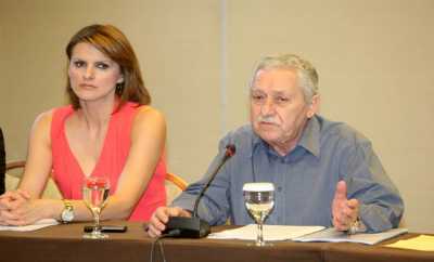 Συν μια ψήφο μετρά η εκλογή Προέδρου της Δημοκρατίας